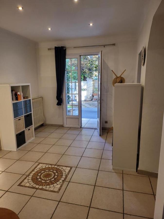 Grande Maison Avec 5 Chambres Et Jardin Avignon Ngoại thất bức ảnh