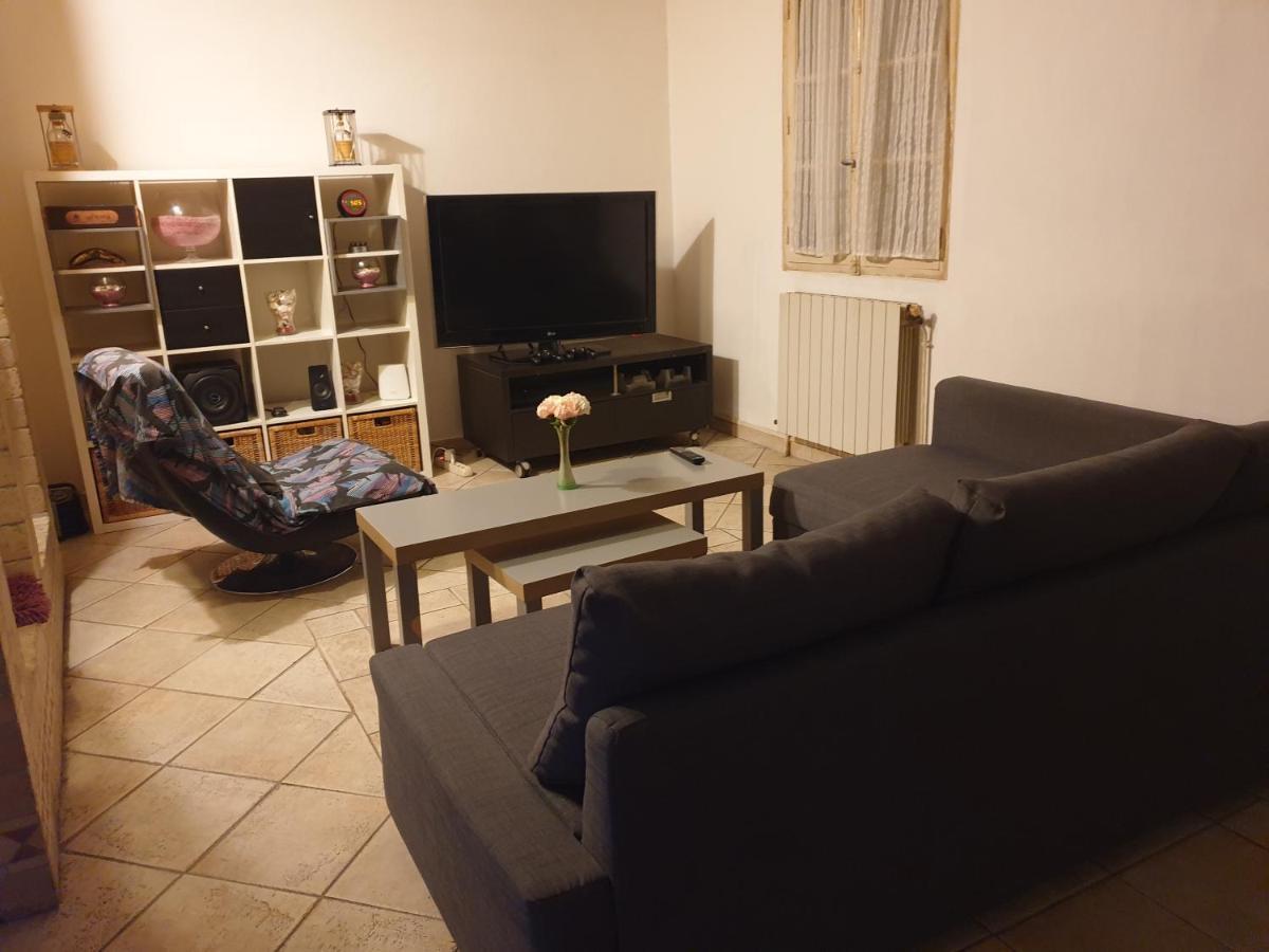 Grande Maison Avec 5 Chambres Et Jardin Avignon Ngoại thất bức ảnh