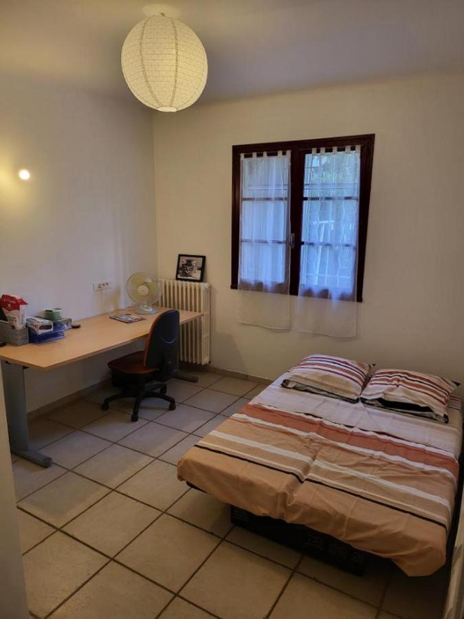 Grande Maison Avec 5 Chambres Et Jardin Avignon Ngoại thất bức ảnh